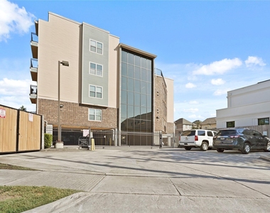 2802 Morrison Street - Photo Thumbnail 20
