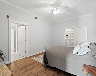 2802 Morrison Street - Photo Thumbnail 10