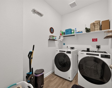 12707 Gabrial Drive - Photo Thumbnail 15