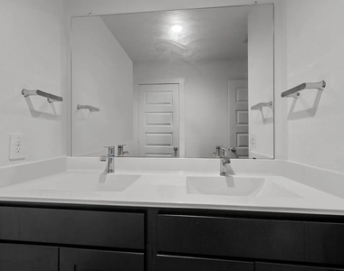 2720 Willow Gulch Way - Photo Thumbnail 31