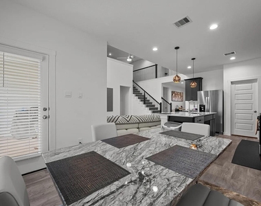 2720 Willow Gulch Way - Photo Thumbnail 25