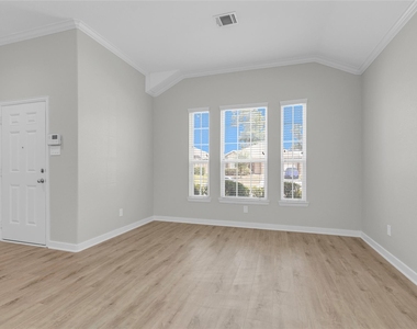 1510 Bella Garden Court - Photo Thumbnail 1