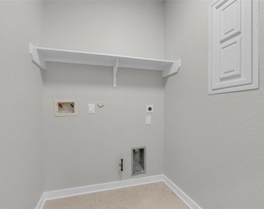 1510 Bella Garden Court - Photo Thumbnail 17