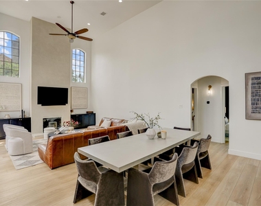 11703 Wickhollow Lane - Photo Thumbnail 6