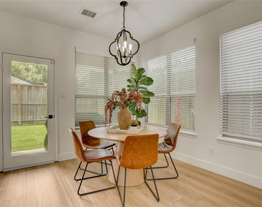 11703 Wickhollow Lane - Photo Thumbnail 13