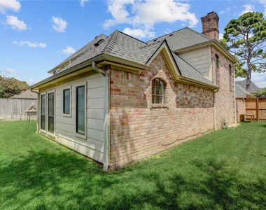 11703 Wickhollow Lane - Photo Thumbnail 29