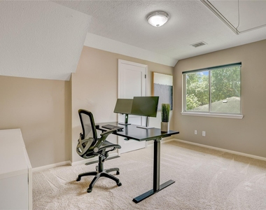 11703 Wickhollow Lane - Photo Thumbnail 24
