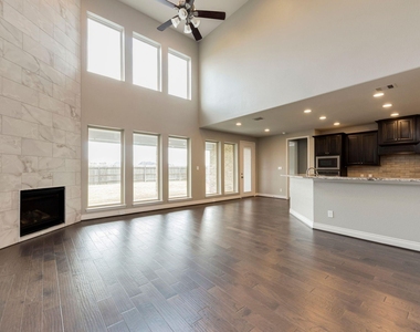 4123 Abigail Way - Photo Thumbnail 8