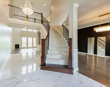 4123 Abigail Way - Photo Thumbnail 2