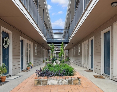 2202 Park Street - Photo Thumbnail 9