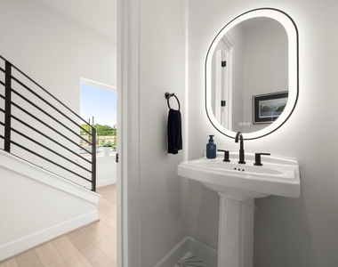 3022 Holman Street - Photo Thumbnail 17