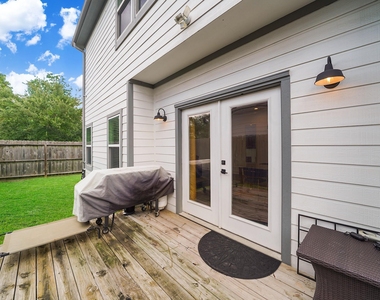 209 Blueberry Street - Photo Thumbnail 30