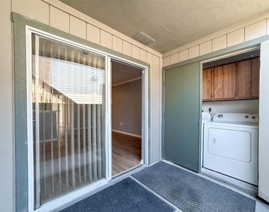 260 El Dorado Boulevard - Photo Thumbnail 4