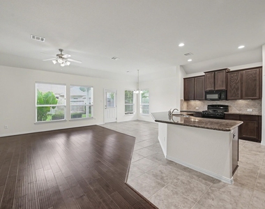 21327 Somerset Shores Crossing - Photo Thumbnail 7