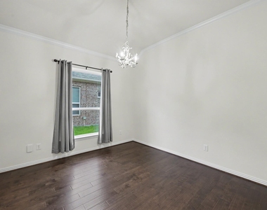 21327 Somerset Shores Crossing - Photo Thumbnail 5