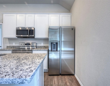 11416 Underwood Street - Photo Thumbnail 6