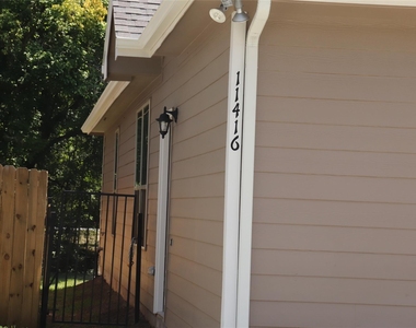 11416 Underwood Street - Photo Thumbnail 2