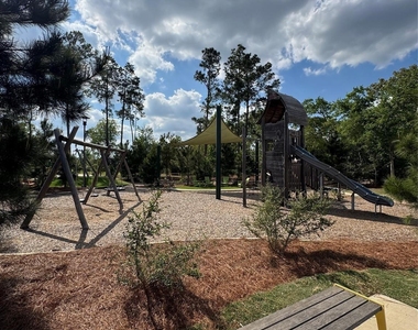 8211 Chartres Wind Drive - Photo Thumbnail 38