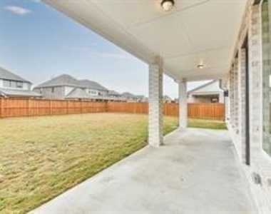 8211 Chartres Wind Drive - Photo Thumbnail 31