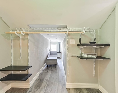 2914 Avenue K - Photo Thumbnail 14