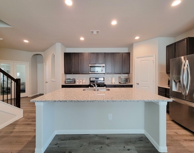 24822 Adami Veduta Court - Photo Thumbnail 16