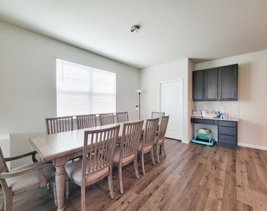 24822 Adami Veduta Court - Photo Thumbnail 18