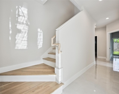 5314 Suez Street - Photo Thumbnail 9