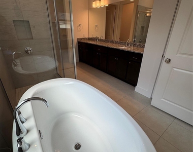 7129 Carriage Light Drive - Photo Thumbnail 27