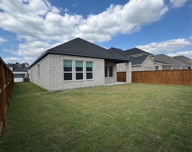 7129 Carriage Light Drive - Photo Thumbnail 34