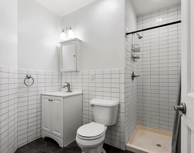 291 Wyckoff Avenue - Photo Thumbnail 13