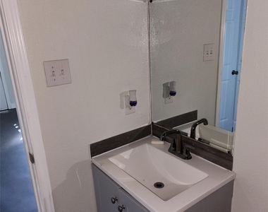 4710 Pelican Street - Photo Thumbnail 14