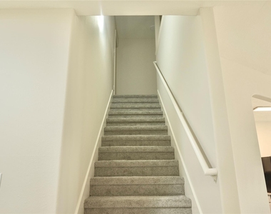 23902 Spring Way Drive - Photo Thumbnail 5