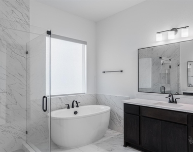 7526 Sunny Oak Lane - Photo Thumbnail 25