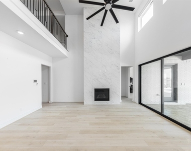 7526 Sunny Oak Lane - Photo Thumbnail 14