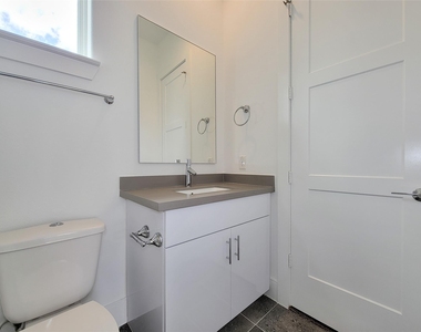 9 N St Charles Street - Photo Thumbnail 22