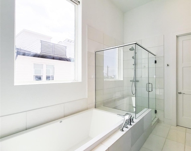 9 N St Charles Street - Photo Thumbnail 26