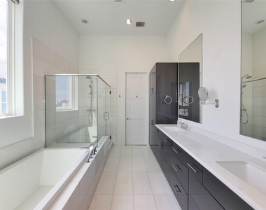 9 N St Charles Street - Photo Thumbnail 25