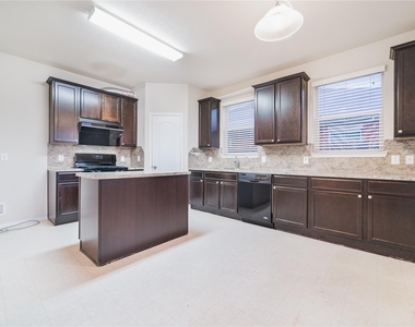 1315 Squire Drive - Photo Thumbnail 1