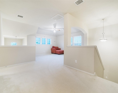 1315 Squire Drive - Photo Thumbnail 4