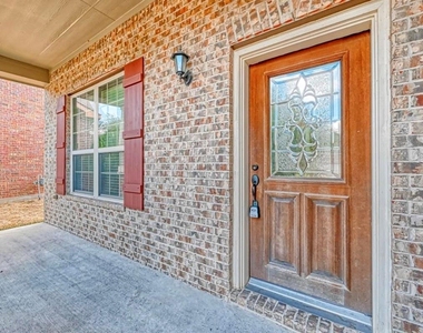 11 Sagamore Ridge Place - Photo Thumbnail 1