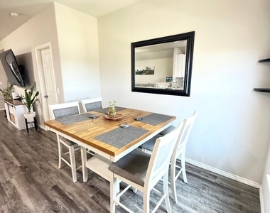21023 Twining Rose Lane - Photo Thumbnail 4