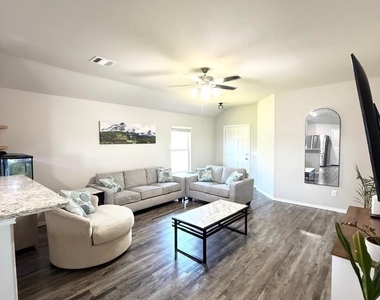 21023 Twining Rose Lane - Photo Thumbnail 7