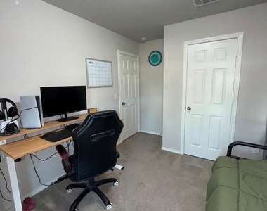 21023 Twining Rose Lane - Photo Thumbnail 10
