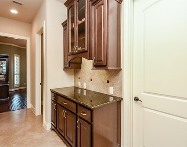 2239 Monarch Terrace Drive - Photo Thumbnail 15