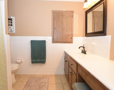 1954 Heights Drive - Photo Thumbnail 22