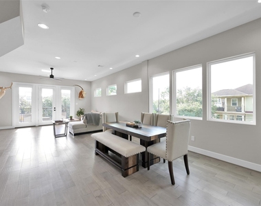 2103 Bevis Street - Photo Thumbnail 17