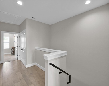 2103 Bevis Street - Photo Thumbnail 24