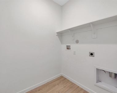 339 Lippizan Drive - Photo Thumbnail 21