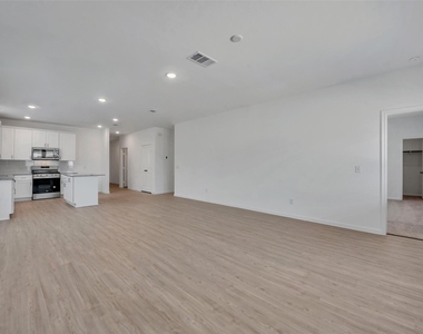 339 Lippizan Drive - Photo Thumbnail 9