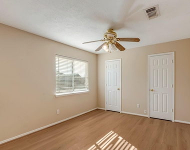 914 Chapwood Court - Photo Thumbnail 14